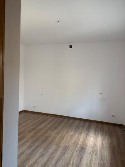 Apartament 2 camere parter in vila