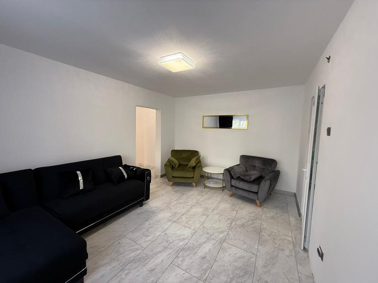 Apartament 2 camere,parter,zona Piata Centrala