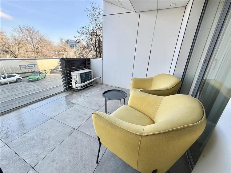 VANZARE 2 CAMERE MODERN AVIATIEI