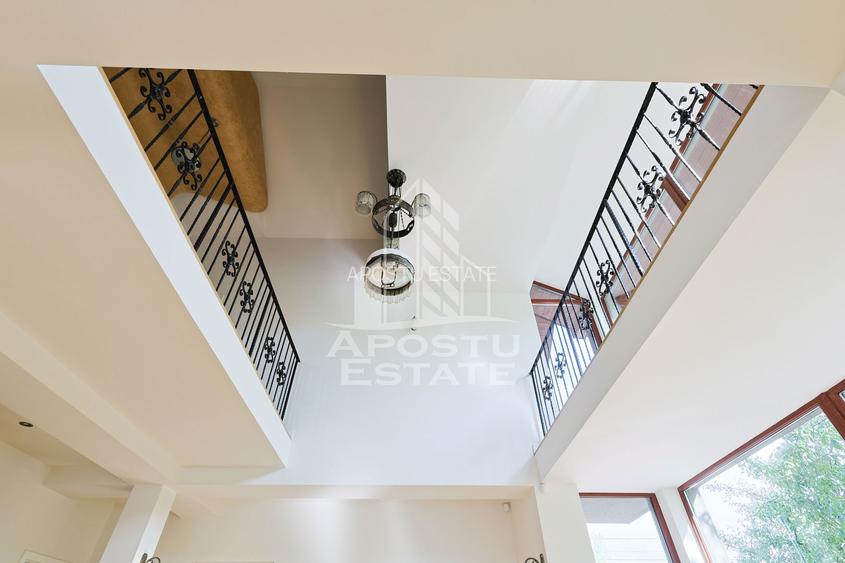 Casa moderna cu 6 camere in Dumbravita