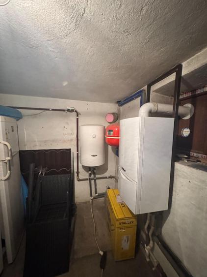 Casă 4 camere, 150 mp utili, teren 120 mp, zonă Centrală
