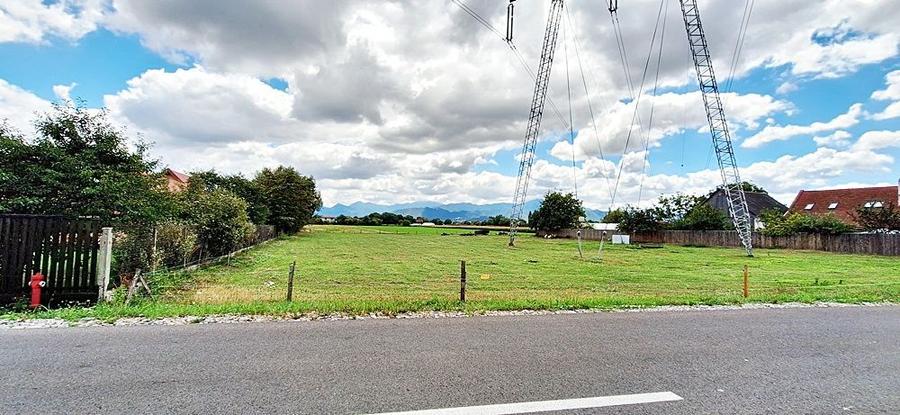 Brasov, Stupini, teren cu PUZ, 8500mp pe str Izvorului, 30 euro/mp