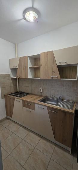 Garsoniera de vanzare  Drumul Taberei Favorit