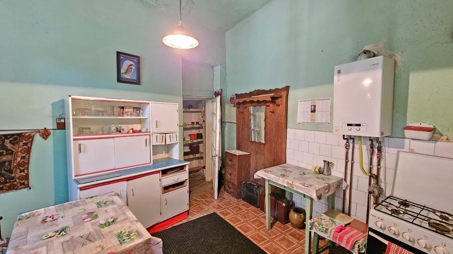 0 % comision ! Casa cu 2 camere 69 mp, strada Somesului