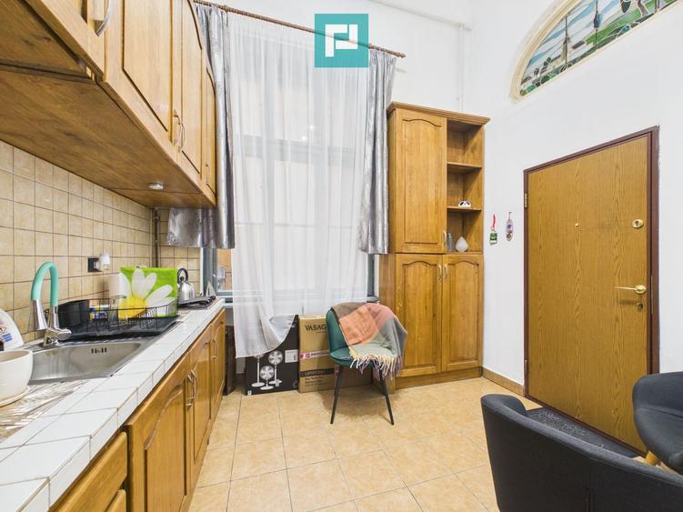 Apartament emblematic in Palatul Cenad, Arad