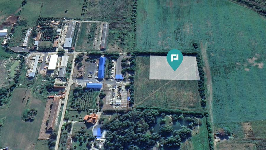 Teren 9500 mp în zona industrială
