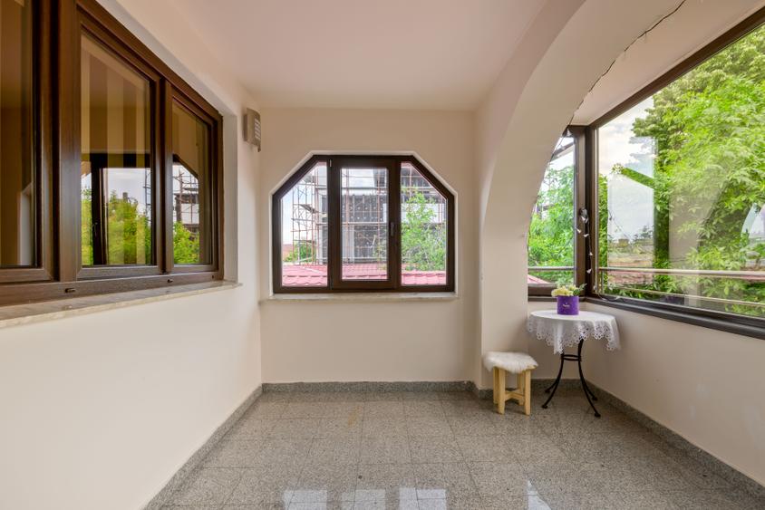 Vila P+1 cu 6 camere | Zona 23 August | Rezidential & Comercial