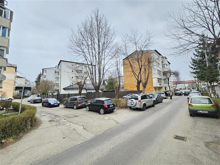 Zona CORA, Teren intravilan 365 mp