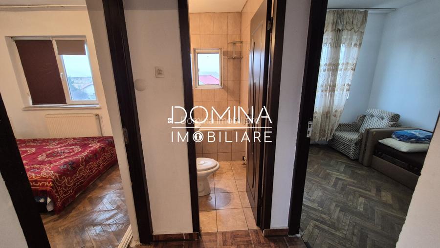 Vânzare apartament 3 camere *etaj 3* - Strada 1 Decembrie 1918 - zona Piața Mică - 7