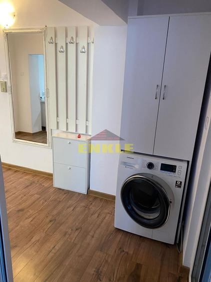 De vanzare apartament cu 2 camere decomandat, Ultracentral.