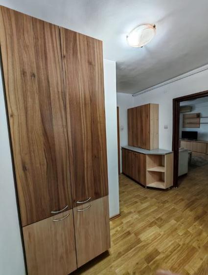 Obor Metrou,Parc,mobilat,utilat,complet,geam la baie,balcon,AMENAJAT,LIBER