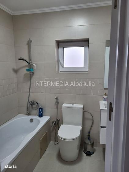 Casa noua de vanzare 4 camere in Alba Iulia zona foarte buna - 14