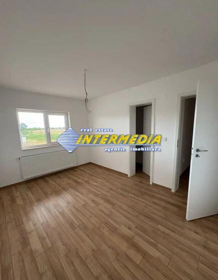 Casa noua I 144 mp I 4 camere I finisata la cheie I Alba Iulia I teren 300 mp I