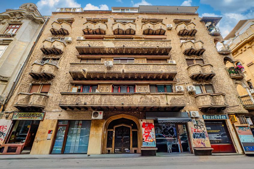 Unicat în Blocul Florentin: 3 camere, 2 băi, renovat integral cu designer