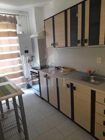 Apartament o camera în zona BILLA