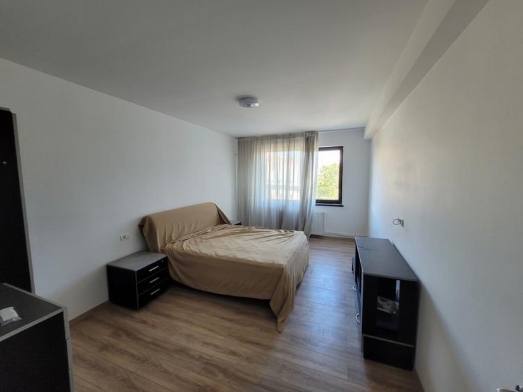 Ultracentral 5 Camere ideal regim hotelier