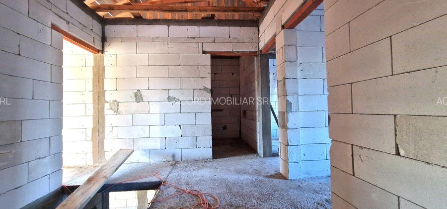 Casa tip duplex, constructie noua. - 12