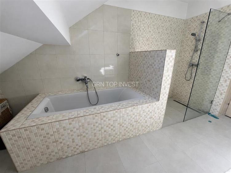 Penthouse 200mp 3 camere 2 bai dressing terasa Parcul Sub Arini - 18