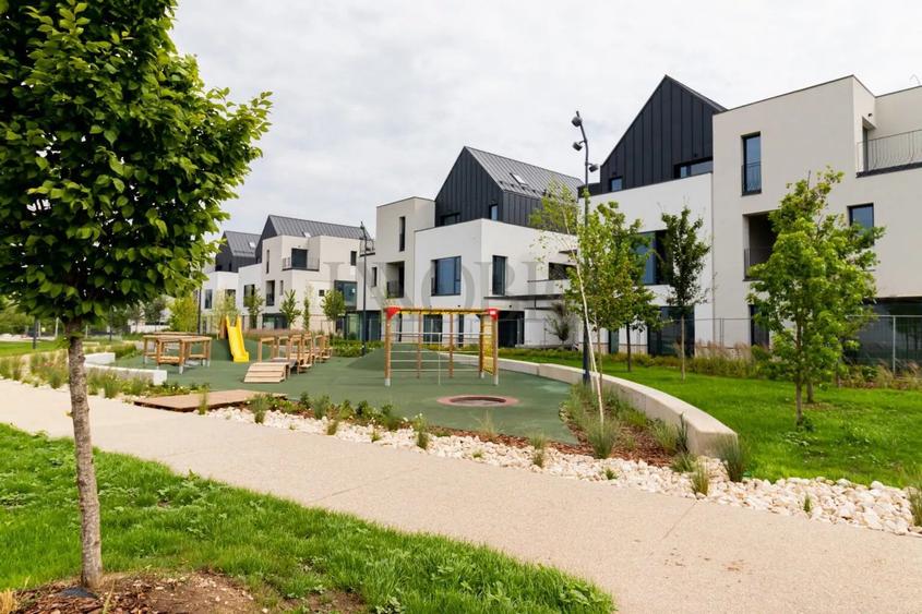 Studio Modern | Gradina Proprie | Avalon Estate