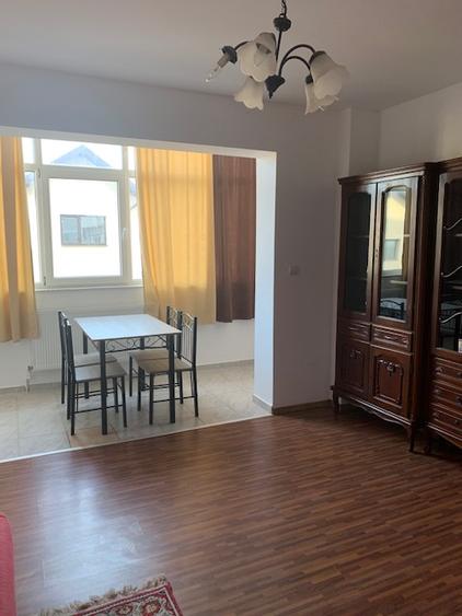 Apartament Miroslava Family Mall liber, 100 ml fata de statia de autobuz
