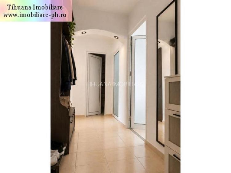 Apartament 3 camere de vanzare:Ultracentral(Elena Doamna),2gr.sanitare - 3