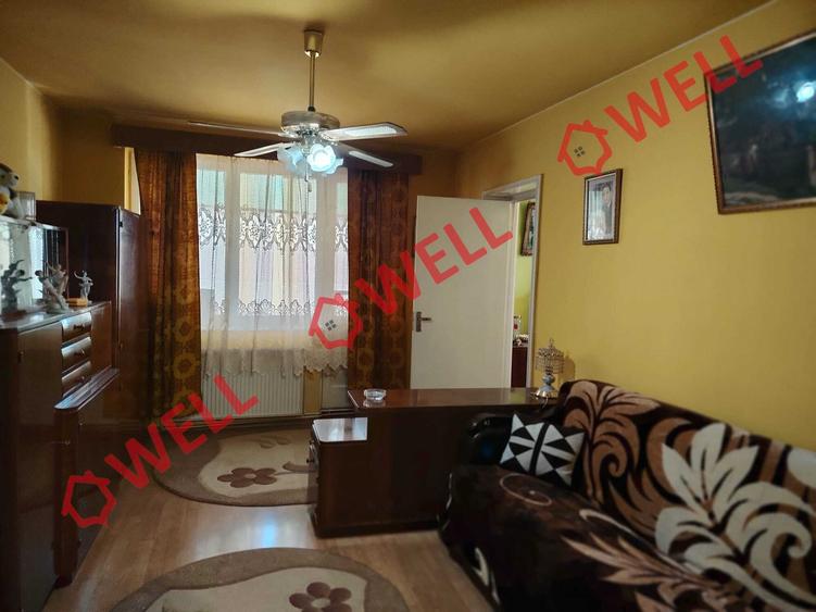 Apartament cu 3 camere de vânzare în Târgu Secuiesc, pe strada Molnár Józsiás!