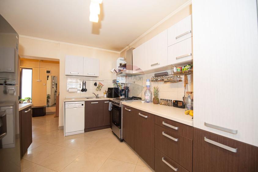 De vanzare casa P+1 cu 3 camere, 95 mp utili, Clinceni