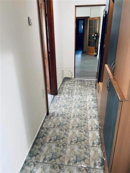 COMPLEX STUDENTESC | 3 CAM | 2 BAI | 2 BALCOANE | CENTRALA | ZONA DE INTERES