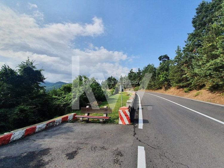 Teren cu priveliste superba si deschidere la drumul de Poiana Brasov - 14