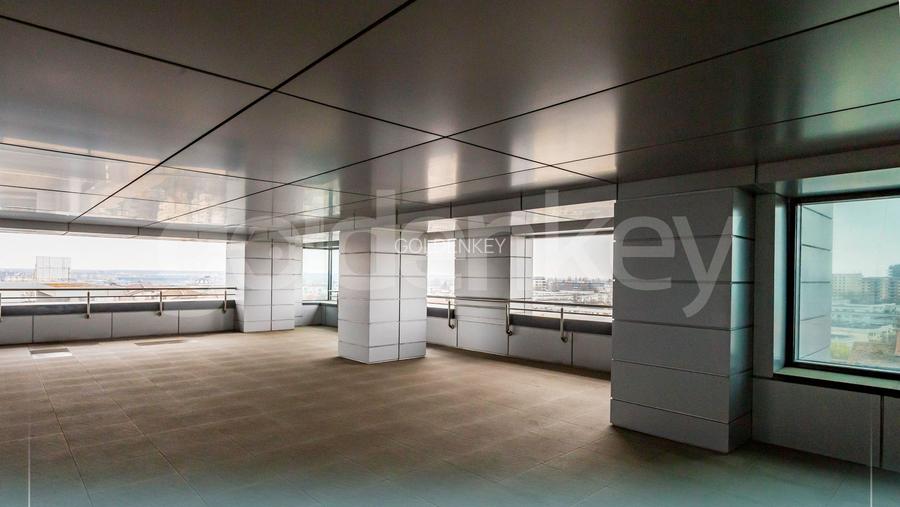Spațiu de birouri de 311mp | 117mp terasa | 10 min de aeroport - 5