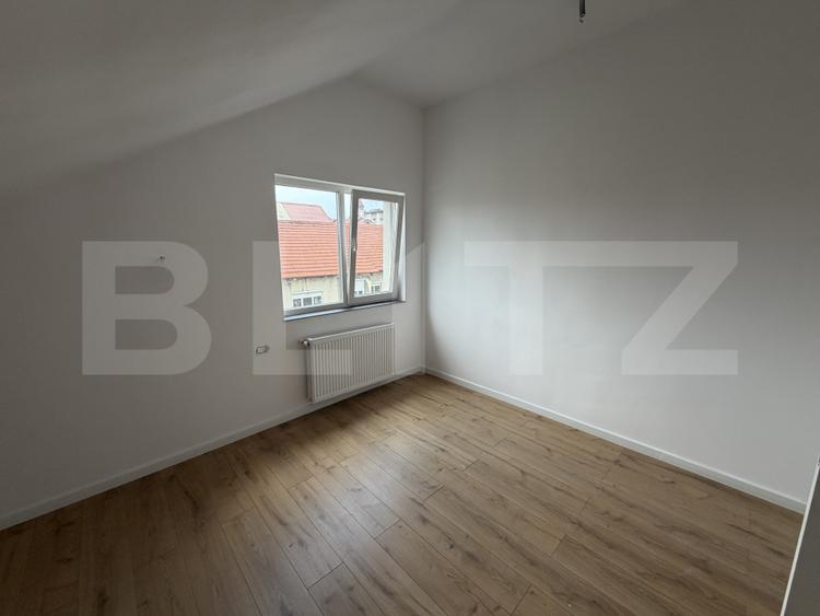Apartament 3 camere, 62 mp, decomandat zona Dumbrava Nord