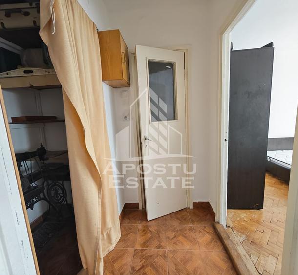 Apartament cu 2 camere de vanzare , Zona Cetății, Timisoara