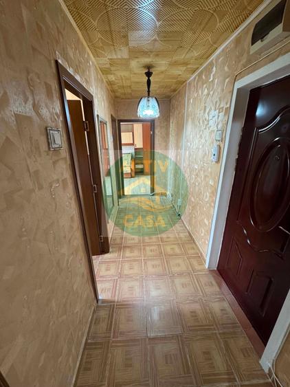 DE VÂNZARE – APARTAMENT CU 2 CAMERE DECOMANDATE