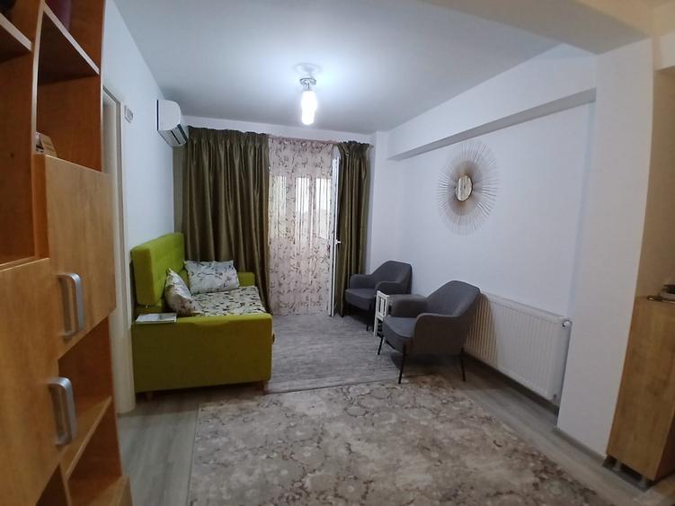 Apartament 2 camere Păcurari cu parcare, boxă și balcon spațios la 500€
