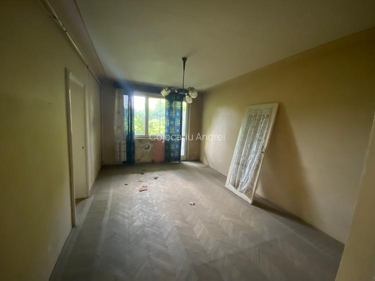 Vand apartament cu 3 camere vis a vis de kfc - 7
