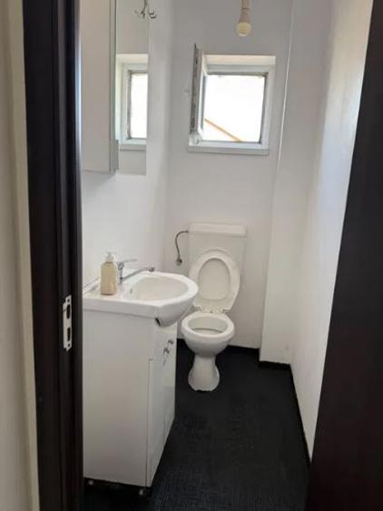 Apartament 3 Camere,Fizicienilor,Amenajat,2 bai,centrala,mobilat,Liber