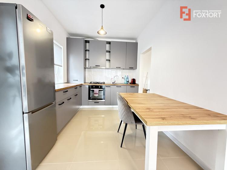 Apartament cu 2 camere + 2 locuri parcare in Dumbravita