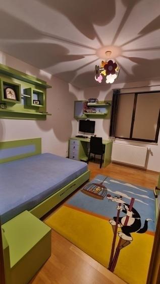 Vilă în Bârnova 260 mp utili, teren 1030 mp D+P+E+M, complet mobilată utilata și LIBERA