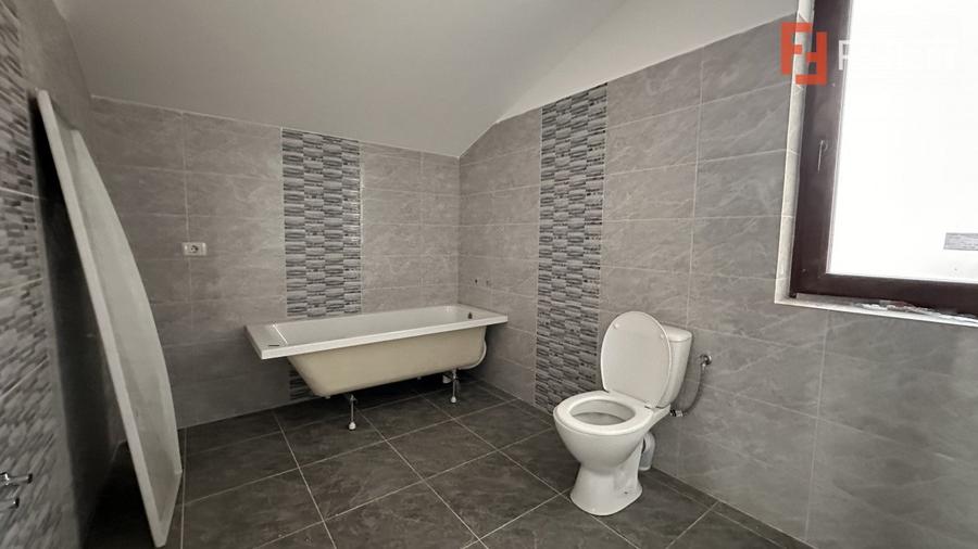 Duplex 4 camere de vanzare, 116 mp, in Chisoda