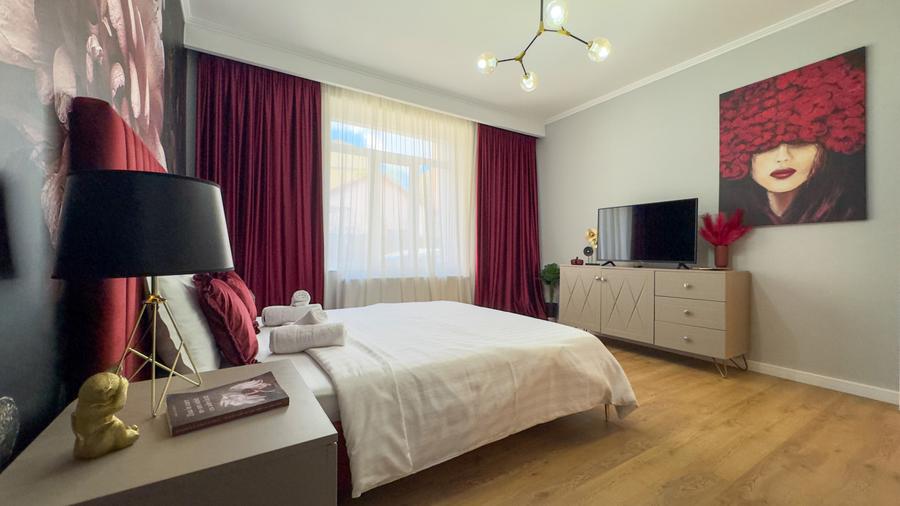 Casa cu 3 Apartamente - Zona Sagului(Shopping City) - 0% COMISION