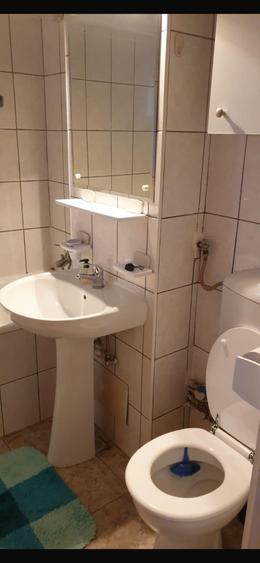 Apartament 3 Camere,Tineretului,Metrou,Parc,et.4/10,DECOMANDAT,Amenajat,mobilat