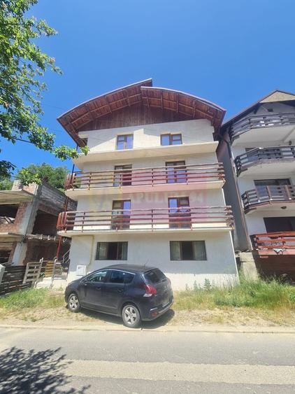 Pensiune de vanzare in Azuga