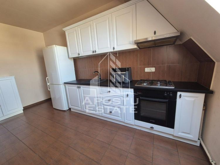 Apartament cu 2 camere, de vanzare, Dambovita, Timisoara