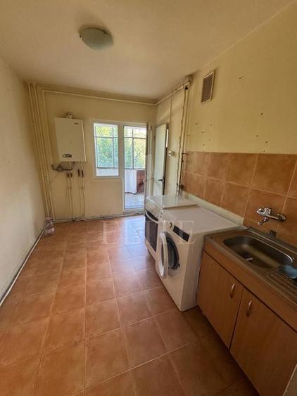 Apartament 2 camere în zona PLOPILOR