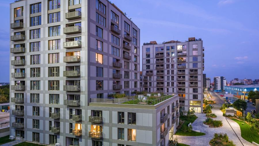 REA1021618 Apartament 3 Camere si gradina de 45mp Aviatiei Park