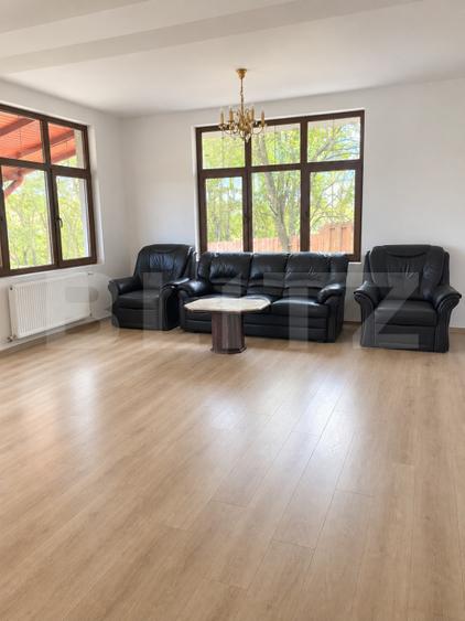 Duplex de vanzare, 289.44 mp, teren 450 mp, zona Turda Noua