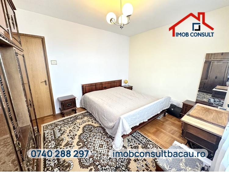 3 camere la preț de 2! Apartament decomandat, Str. Miron Costin–64.000 € |CE1822