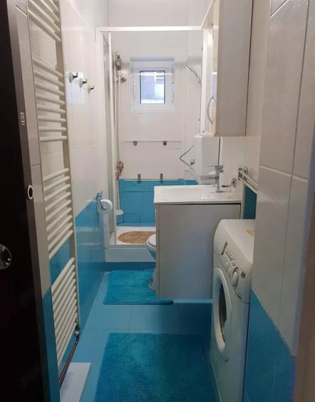 Apartament de 3 camere, 74 mp, parcare, centrala, șemineu pe lemne, zona Domenii