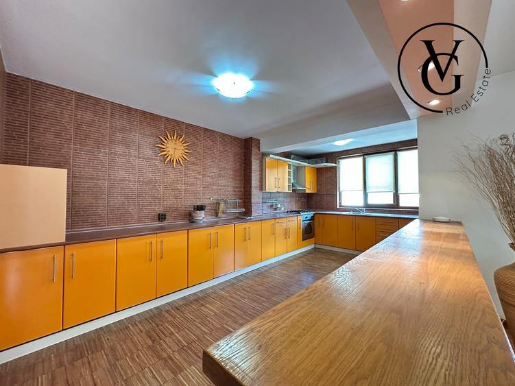 Vila moderna D+P+E | zona ultracentrala Tulcea