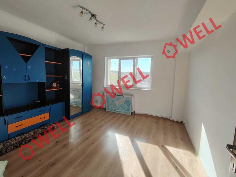Apartament cu 3 camere de vânzare în Sf. Gheorghe, pe Bld .Gen. Grigore Balan!